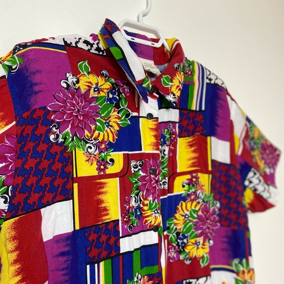 4/$20 Vintage Balaban Colourful Button Up Shirt - Picture 3 of 4